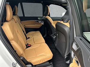 Volvo  Ultimate Bright AWD B5 Diesel  7-Sitzer Bowers&Wilkins Standhzg.