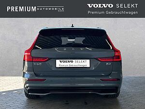 Volvo  Kombi Plus Dark B4 Benzin EU6d Pano 360° ACC