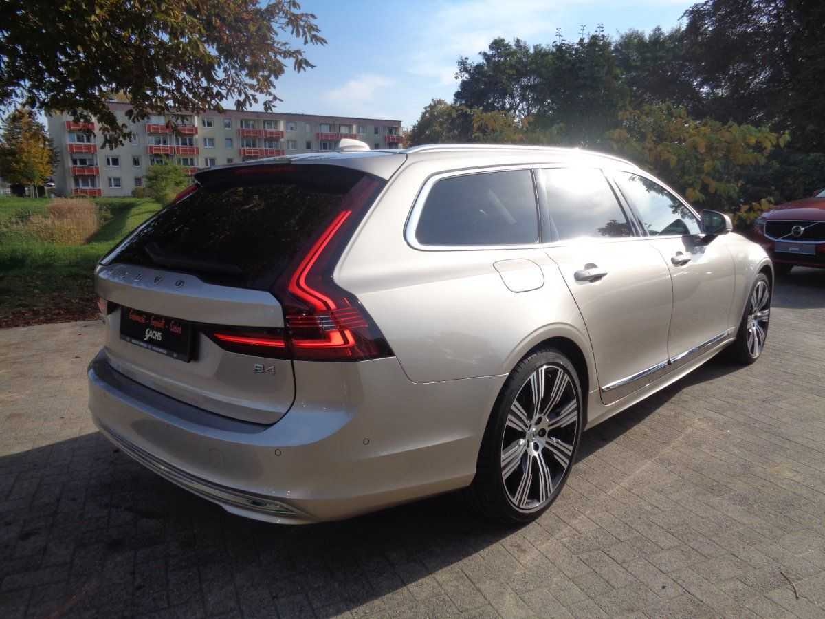 Volvo  B4 Mild-Hybrid Diesel Polestar