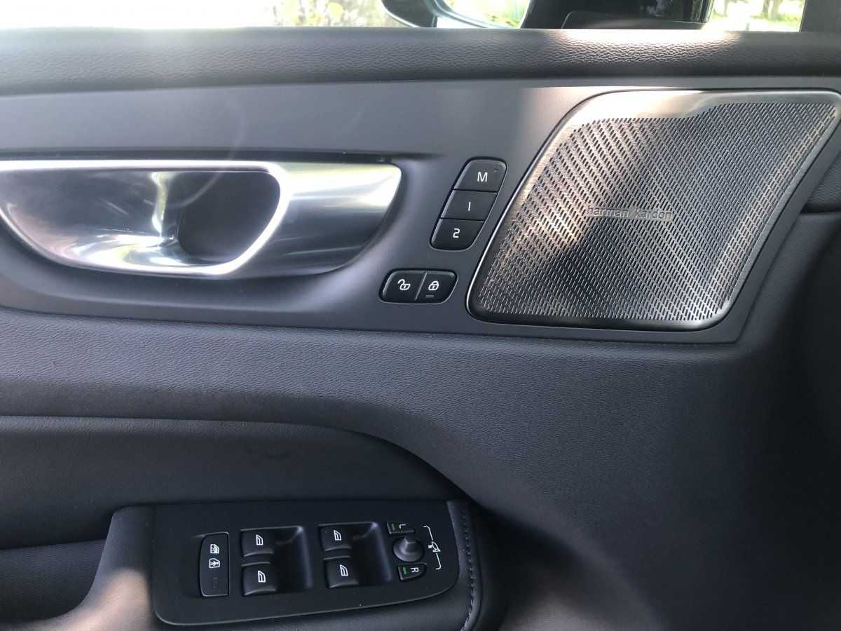 Volvo  Plus Dark T8 AWD Anhängerzug