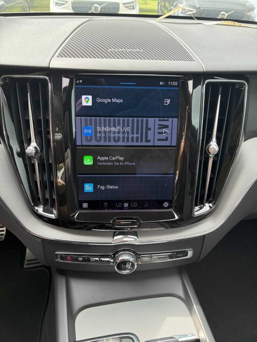 Volvo  T6 AWD R-Design Plug in Hybrid