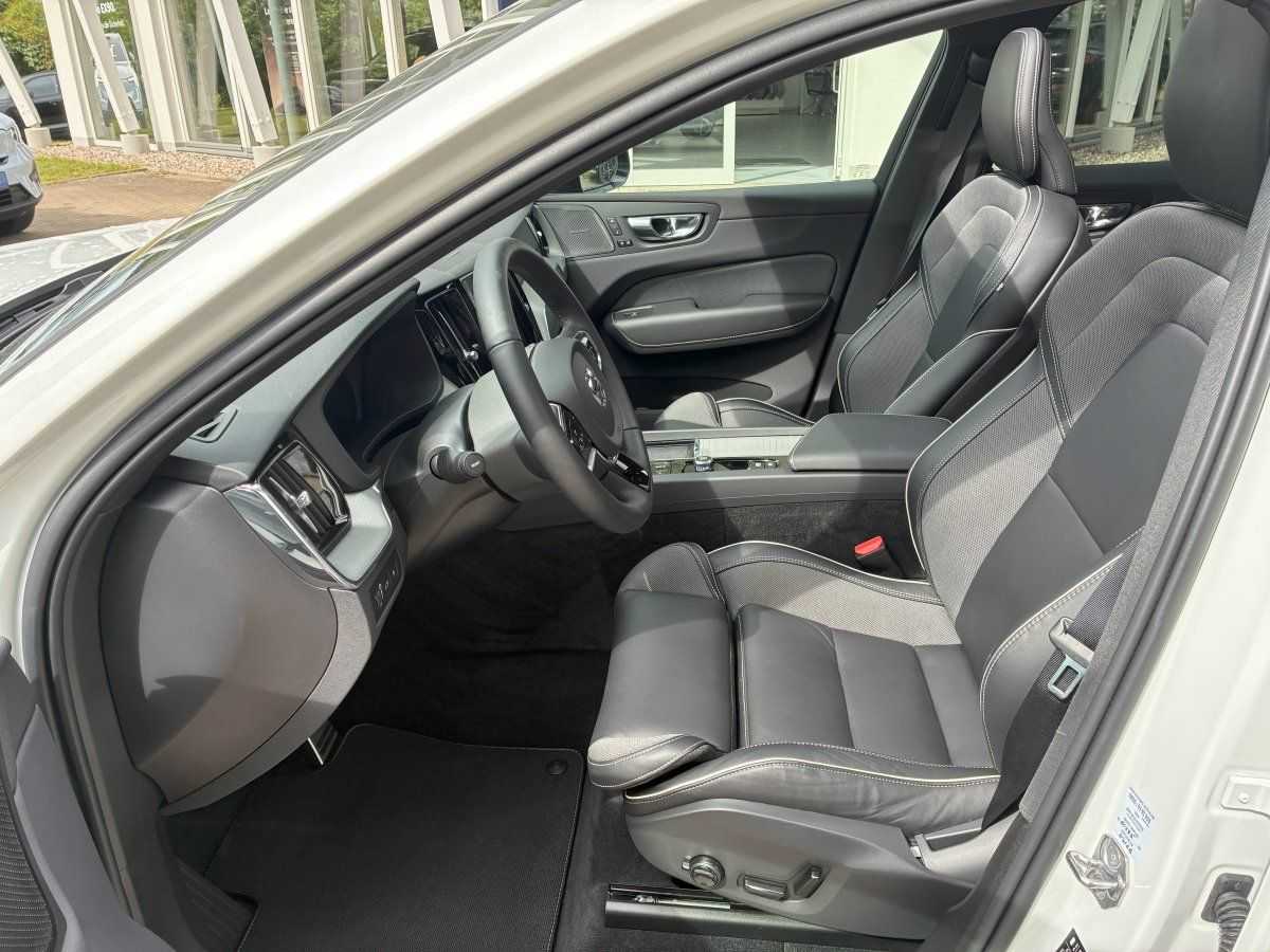 Volvo  T6 AWD R-Design Plug in Hybrid