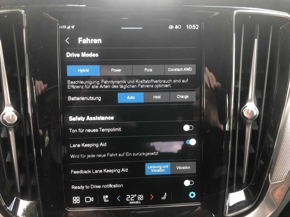 Volvo  T6 AWD Plus Dark Plug In Hybrid