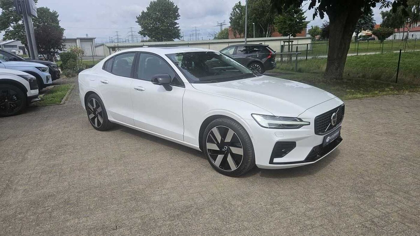 Volvo  T8 Twin Engine AWD Ultimate Dark