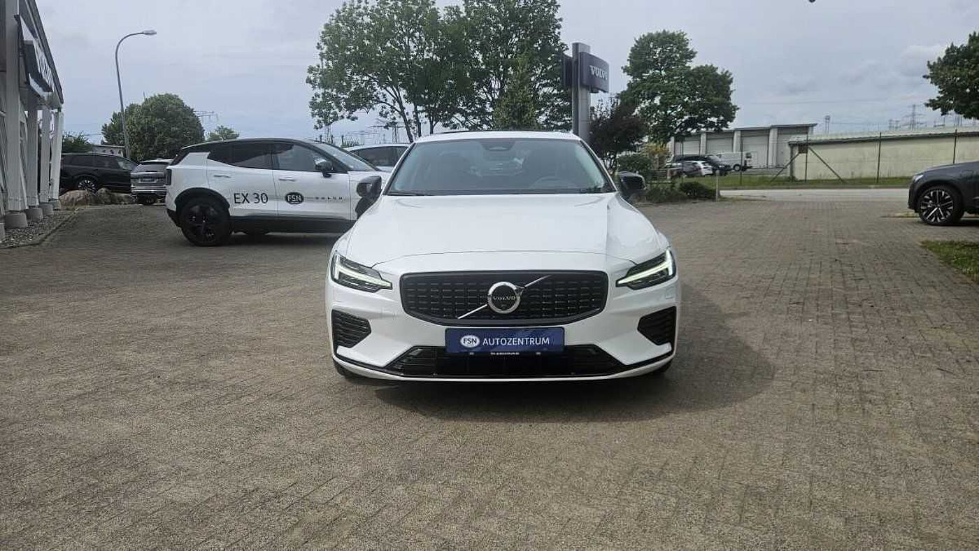 Volvo  T8 Twin Engine AWD Ultimate Dark
