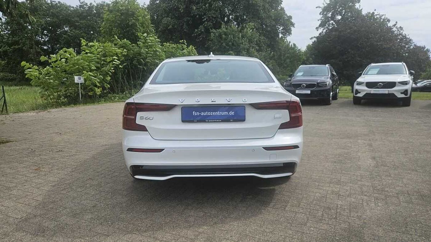 Volvo  T8 Twin Engine AWD Ultimate Dark