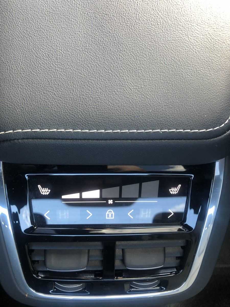 Volvo  B5 AWD Ultimate Dark 360° Kamera