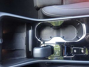 Volvo  B3 Plus Dark