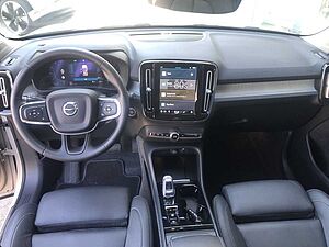 Volvo  B3 Plus Dark Pixel LED