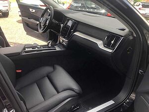 Volvo  CC Ultimate B4 AWD Diesel