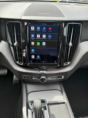 Volvo  T6 AWD R-Design Plug in Hybrid