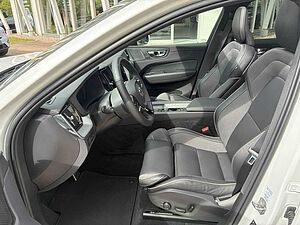 Volvo  T6 AWD R-Design Plug in Hybrid