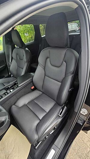 Volvo  T6 AWD Plus Dark Plug-In