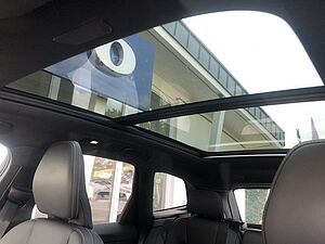 Volvo  B5 (Benzin) AWD Ultra Black Edition