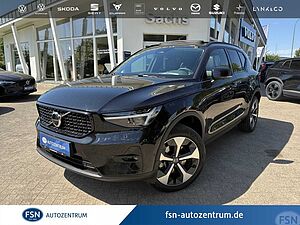 Volvo  B3 2WD Plus Dark
