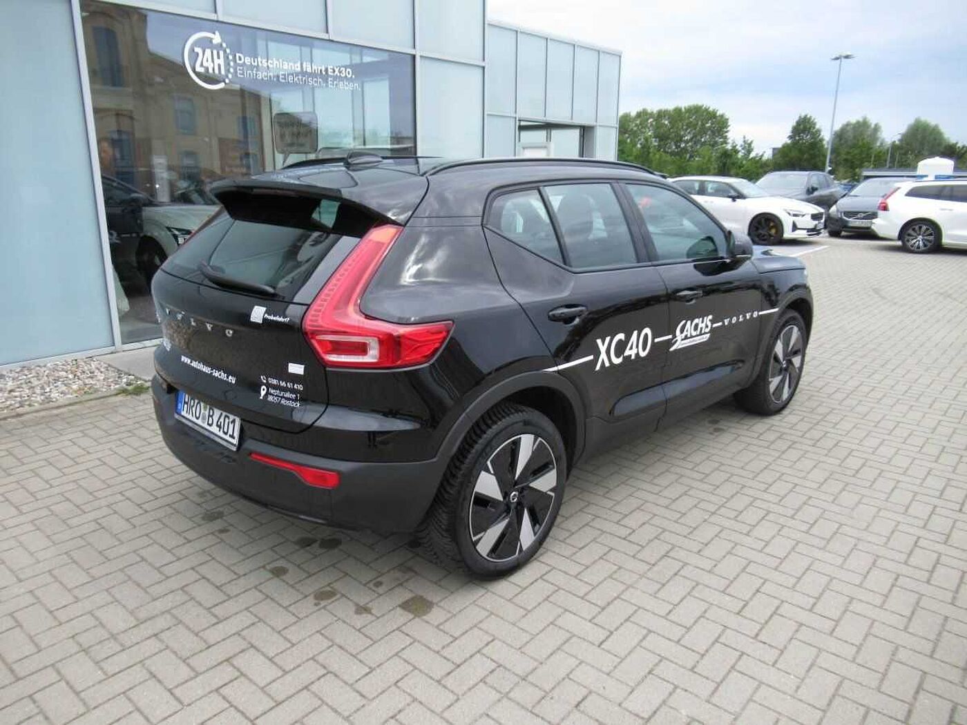 Volvo  Recharge Pure Electric Plus