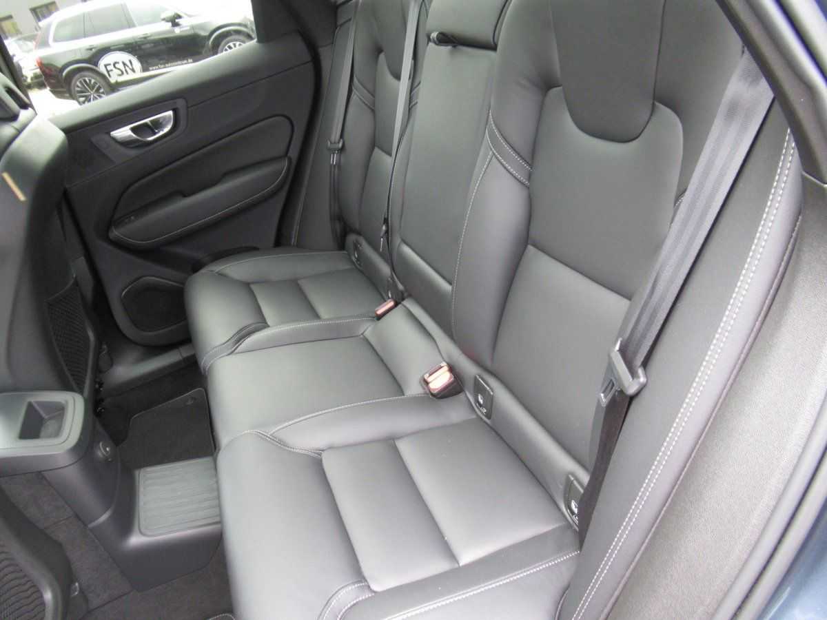 Volvo  Recharge T6 AWD R-Design Automatik