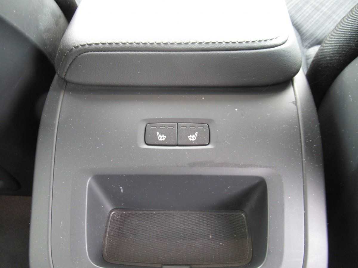 Volvo  B3 Benzin Core Automatik