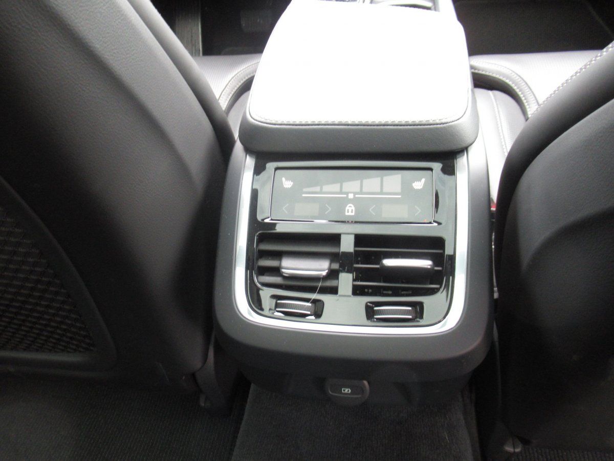 Volvo  B5 Benzin AWD Ultimate