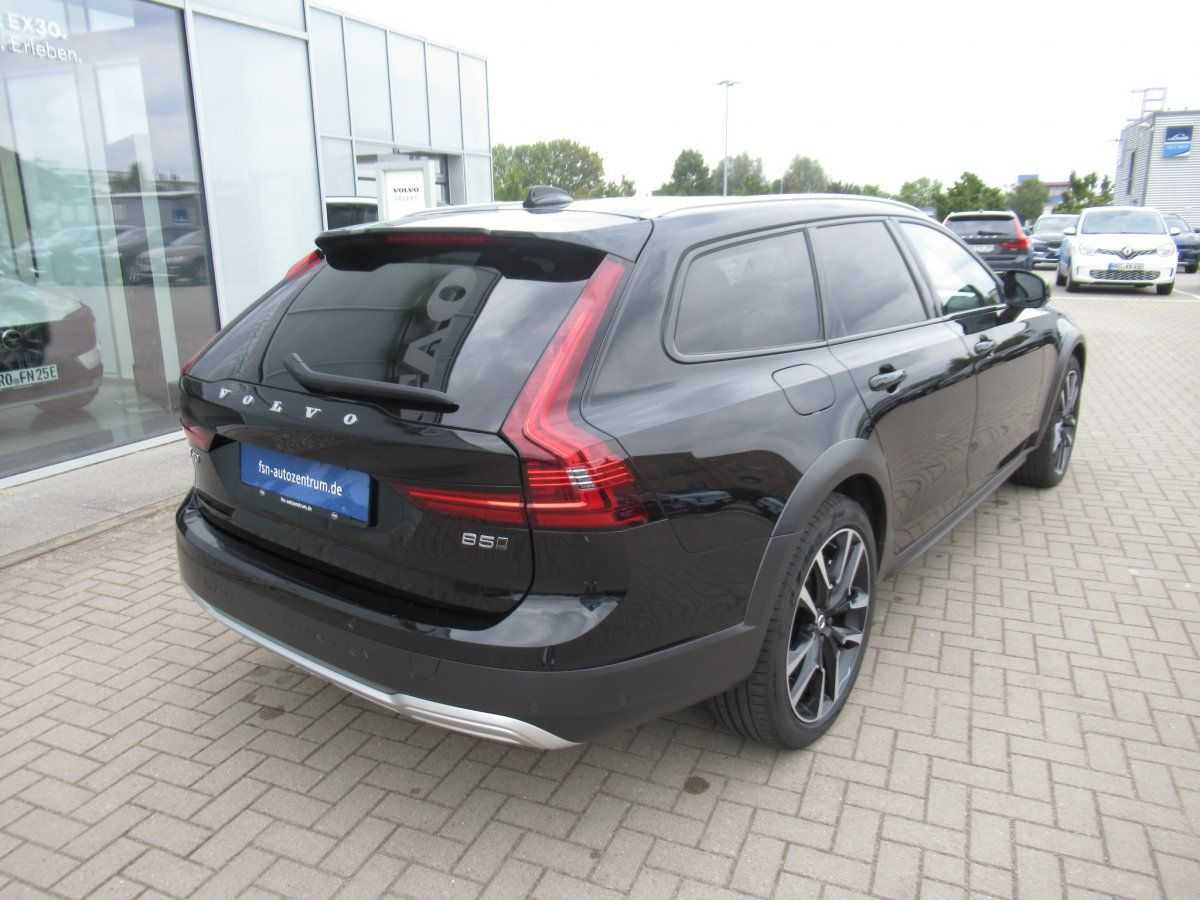 Volvo  B5 Benzin AWD Ultimate