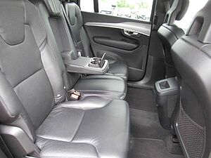 Volvo  B5 Diesel AWD Momentum Pro Automatik