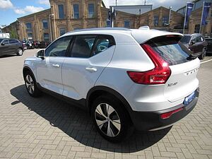 Volvo  Recharge T4 Inscription Expression Automati