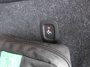 Volvo  Recharge T4 Inscription Expression Automati