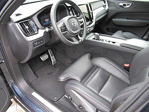Volvo  Recharge T6 AWD R-Design Automatik