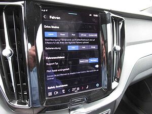 Volvo  Recharge T6 AWD R-Design Automatik