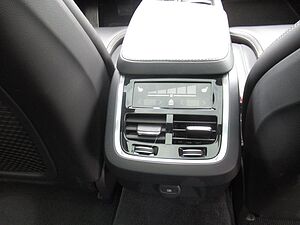 Volvo  B5 Benzin AWD Ultimate