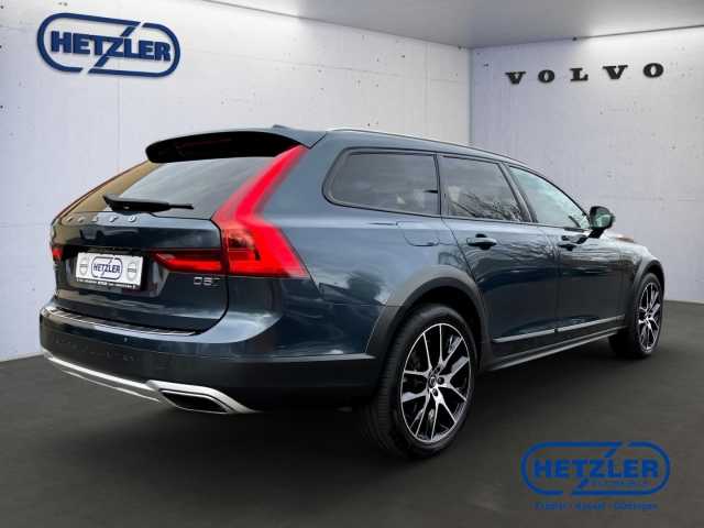Volvo  CC