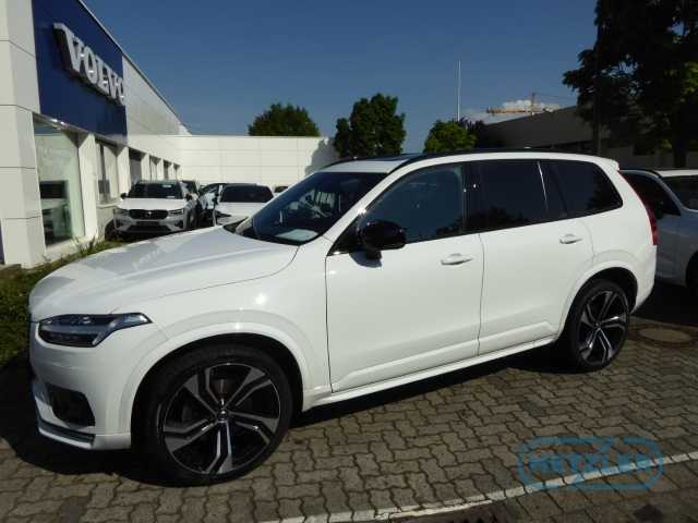 Volvo  R Design AWD B5 Diesel EU6d StandHZG Panorama AHK ACC 360 Kamera  DAB