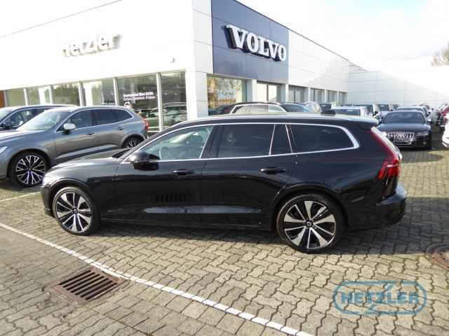 Volvo  Kombi Plus Bright B4 Diesel EU6d ACC DAB HarmanKardon Verkehrszeichenerk.