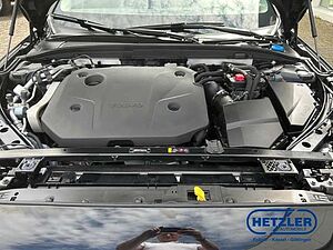 Volvo  Kombi Plus Bright B4 Diesel EU6d ACC DAB HarmanKardon Verkehrszeichenerk.