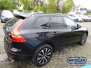 Volvo  Plus Dark 2WD B4 Diesel EU6d digitales Cockpit Memory Sitze Soundsystem HarmanKa