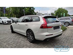 Volvo  Kombi EU6d-T T6 AWD Geartronic Momentum Allrad ACC LED SHZ