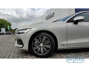 Volvo  Kombi EU6d-T T6 AWD Geartronic Momentum Allrad ACC LED SHZ