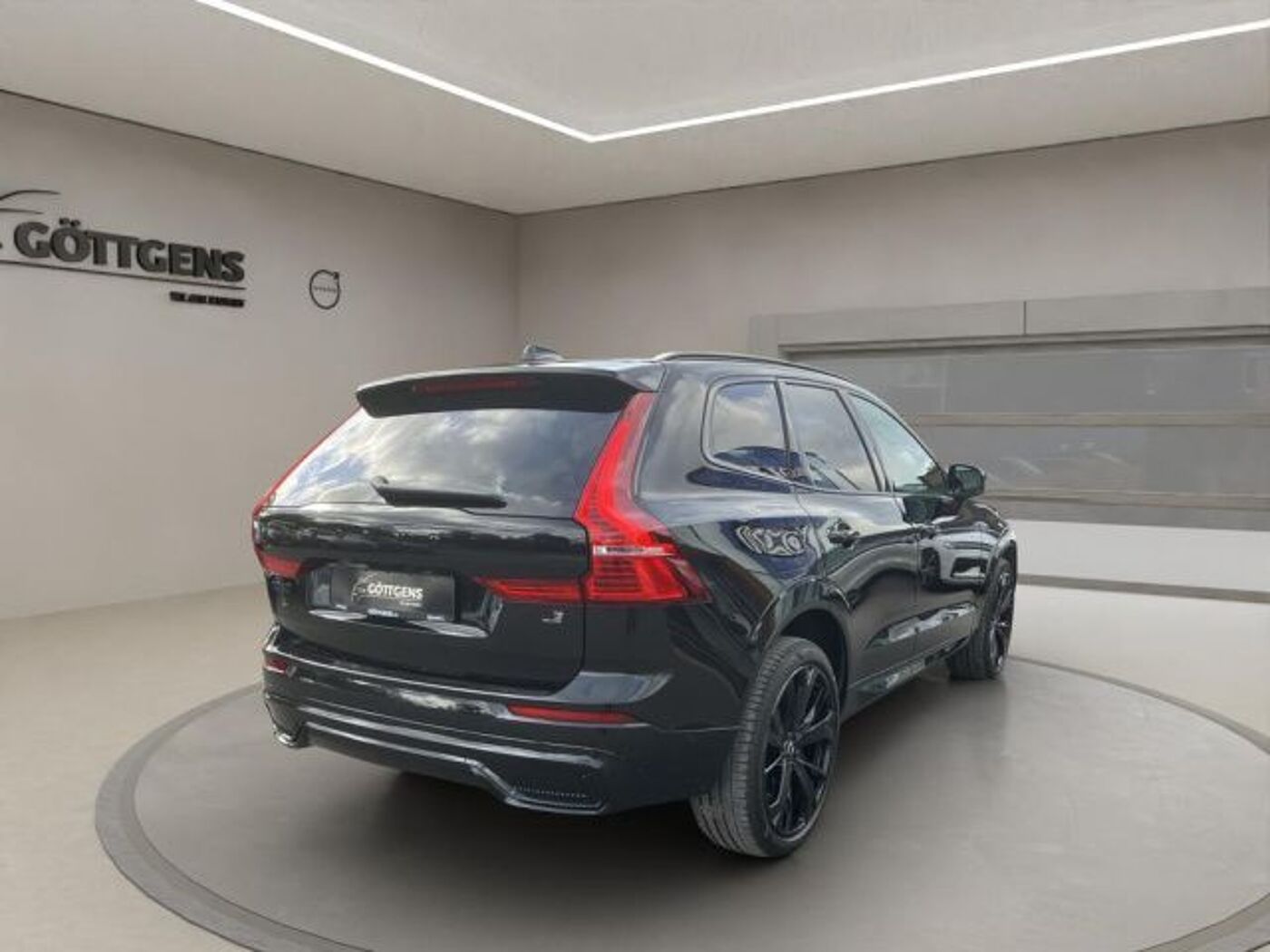 Volvo  T8 Recharge Black Edition Ultimate PANO