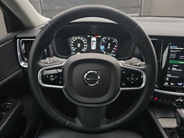 Volvo  D3 Inscription NAVI PDC LED SITZH KAMERA