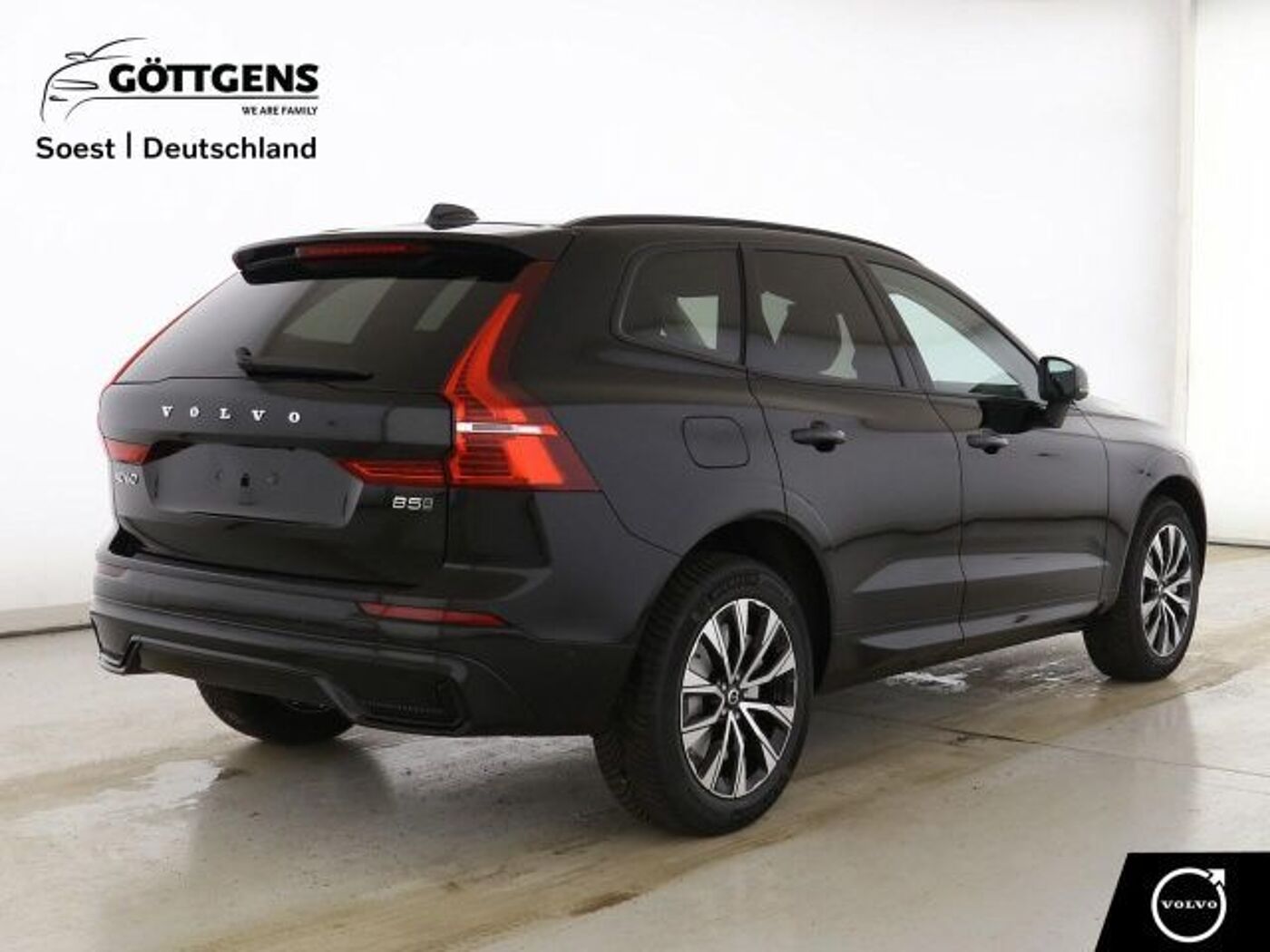 Volvo  Plus Dark B5 AWD Mild Hybrid LED 360° NAVI