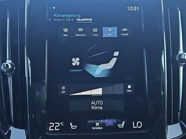 Volvo  T8 AWD Recharge R Design AHK LED SITZKOMFORT