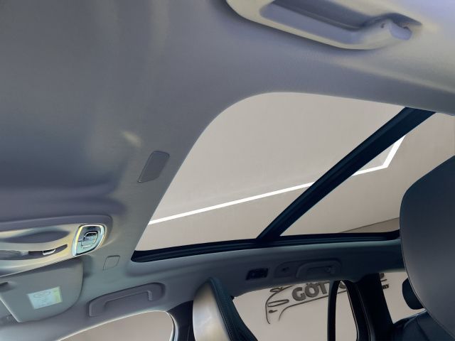 Volvo  T8 RECHARGE INSCRIPTION AHK PANO 360°