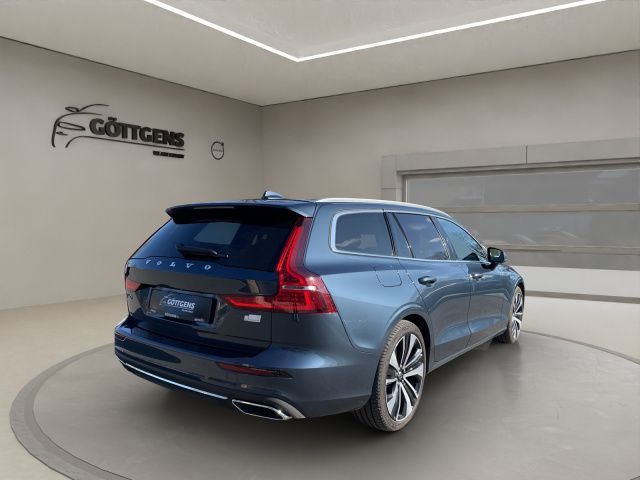 Volvo  T8 RECHARGE INSCRIPTION AHK PANO 360°