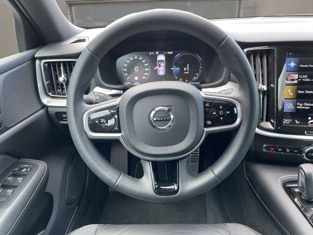 Volvo  T8 AWD R-DESIGN AHK NAVI LED WINTER PAKET