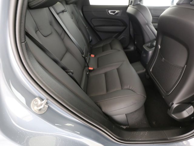 Volvo  T8 AWD Recharge PLUS DARK 360° NAVI H&K