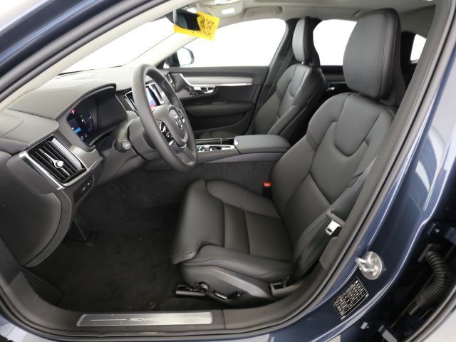 Volvo  T8 AWD Recharge Ultimate Dark PANO NAVI