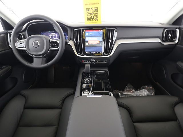 Volvo  Rech Ultimate T8 AWD PANO LED 360°19LM NAVI