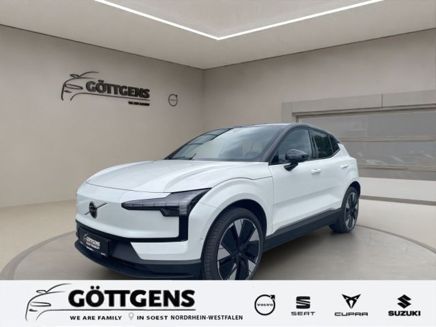 Volvo  Twin Motor Performance AWD Ultra NAVI