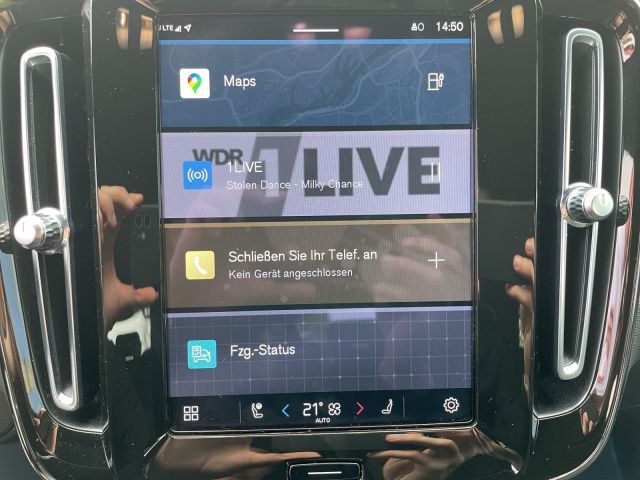 Volvo  Recharge Pure Electric  AHK NAVI 19LM GJR
