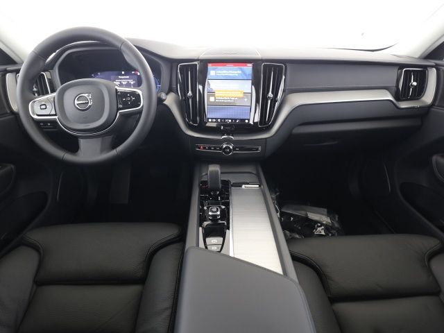 Volvo  60 T8 Recharge Ultimate Dark AWD 360° 21LM
